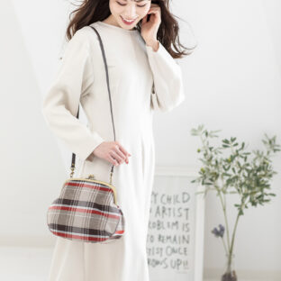 軽いポシェットをお探しなら西陣織のがま口ポシェットがおススメ!