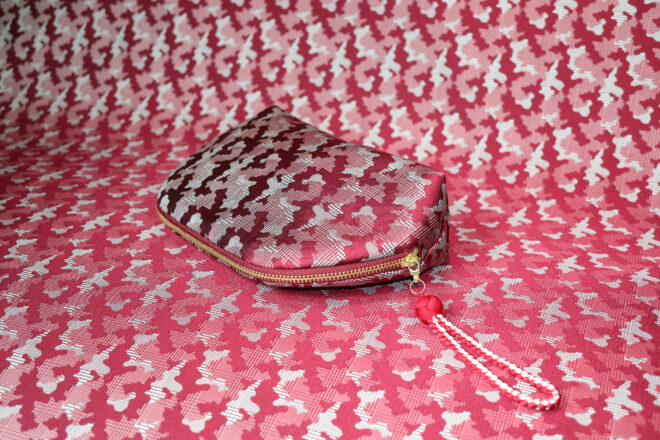 西陣織シルク・シェル型ポーチ・京組紐引手・迷彩グレンチェック・レッド迷彩・イメージ