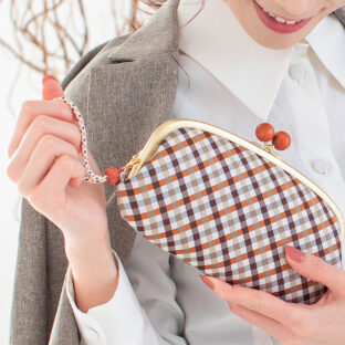 西陣織のギンガムチェックが大人可愛いがま口財布!