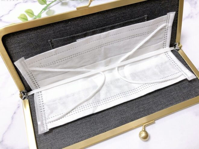 西陣織マスクケース マスク入れた状態 お客様提供