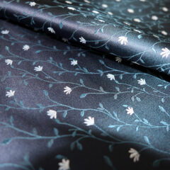 デメリットをメリットに変える！織物ならではの透かし技とは？