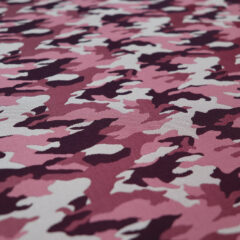 西陣織シルクで織られた赤迷彩柄のがまぐちコスメポーチ