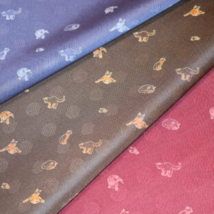 西陣織の技術の高さが判るねこ柄生地