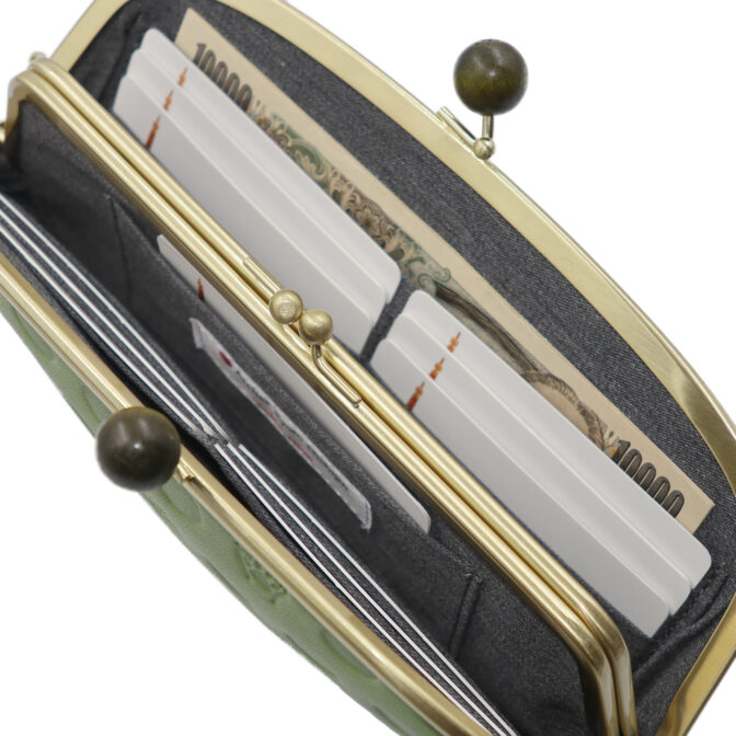 ネコ財布 開けたイメージ3