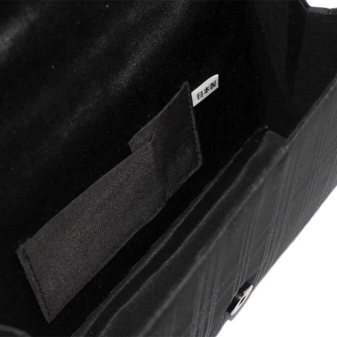 チェック張りフォーマル　内側