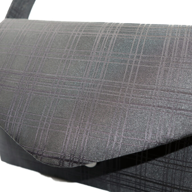 チェック張りフォーマル　フラップ拡大