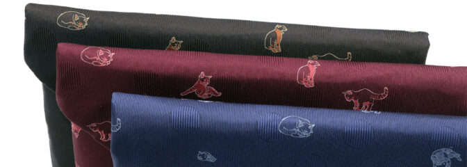 普段使いOK！モダンな数寄屋袋（すきやぶくろ）