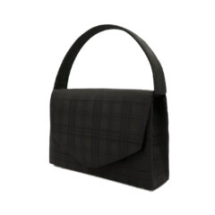 これぞ日本の職人技！貼り合わせ技法による美しいフォーマルバッグ