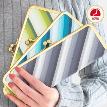 撥水加工・西陣織シルク・「抗菌・抗ウイルス」加工・がま口マスクケース・伝統工芸・薄型・軽量・グラデーションストライプ・レディース・日本製