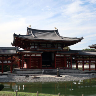 御朱印帳入れにも使える西陣織の数寄屋袋が便利！